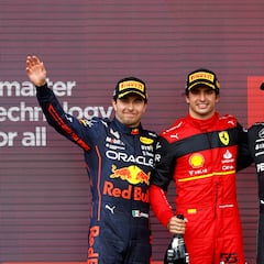 Checo Pérez dio cátedra en Silverstone para conseguir su sexto podio del año