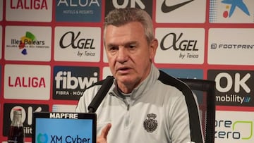 El entrenador del RCD Mallorca, Javier Aguirre, en la rueda de prensa previa al partido contra el Atlético de Madrid en Son Moix.