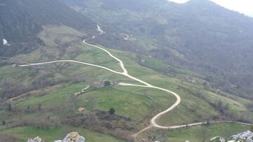 Les Praeres de Nava, una cima in¨¦dita en Asturias