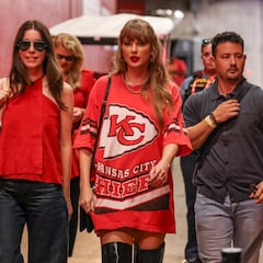 Why Taylor Swift says this NFL season feels “completely different”