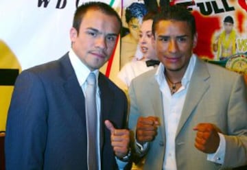 Juan y Rafael Márquez. Son boxeadores mexicanos. Juan Manuel es el más laureado, con 56 victorias en 64 peleas, 40 de ellas por KO. 