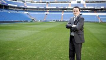 18/02/09 PAUL BURGESS , NUEVO JARDINERO REAL MADRID
SANTIAGO BERNABEU