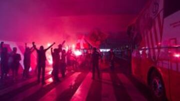 Despedida al Sevilla en el aeropuerto