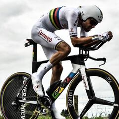 Dumoulin confirma la tricefalia de Jumbo-Visma para el Tour