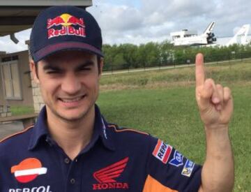 Dani Pedrosa se mete hasta la cocina de la NASA