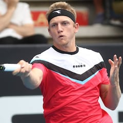 Primeros triunfos en Grand Slam para Davidovich y Martínez