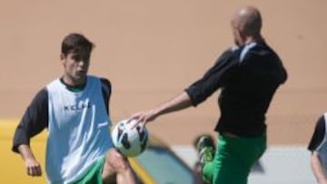 COSAS DEL FÚTBOL. Con el cuarto míster no le van bien las cosas.