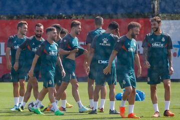 La plantilla, en el entrenamiento.


