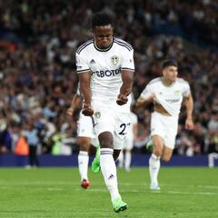 Sinisterra, doble nominación a gol del mes en Leeds