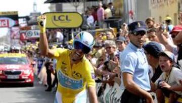 Contador sufrió para certificar su puesto en lo más alto del podio
