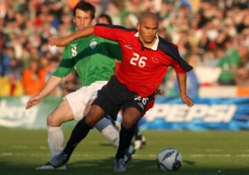 Chupete Suazo en la Roja, en el año 2006.