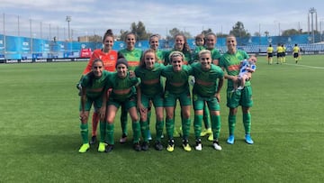 Jugadoras de la Real Sociedad antes del partido contra el Espanyol. 