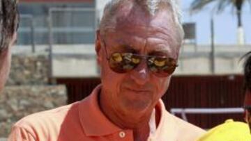 Cruyff: "Si el Barça quiere a Cesc, tendrá que pagar"