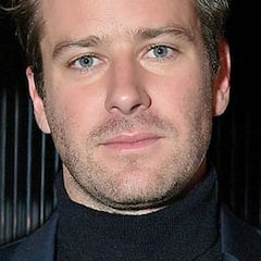 Armie Hammer tiene nueva novia tras las acusaciones de violación y canibalismo
