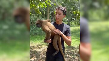 Así fueron las vacaciones del ciclista colombiano. Su experiencia quedo registrada en las redes sociales.