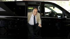 Tebas se une ahora a la reunión con Lete y FEF en la sede del CSD