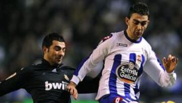 <b>NUEVE A?OS. </b>Si Adri¨¢n firmase la renovaci¨®n que le proponen, estar¨ªa casi una d¨¦cada en Riazor.