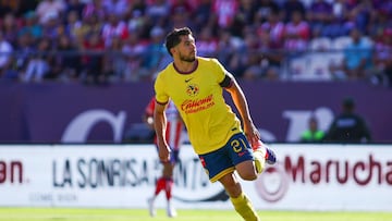 Henry Martin celebrates his goal 0-1 of America during the 1st round match between Atletico San Luis and America as part of the Torneo Apertura 2024 Liga MX at Alfonso Lastras Stadium on July 06, 2024 in San Luis Potosi, Mexico.