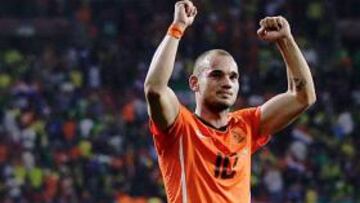 <strong>SNEIJDER.</strong>