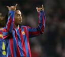 Ronaldinho prolonga la fiesta