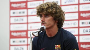 "Suárez me llamó para darme la bienvenida; Messi aún no"