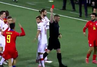 La histórica roja antes de los 10 segundos en partido oficial