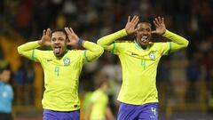 Brazil's Vitor Roque (L) celebrates after scoring against Venezuela during the South American U-20 championship football match at the Metropolitano de Techo stadium in Bogota, Colombia on February 3, 2023. (Photo by JUAN PABLO PINO / AFP)