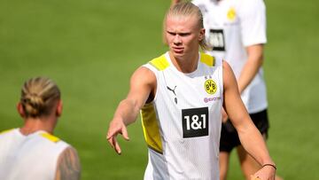 Dortmund (Germany), 15/07/2021.- Dortmund's Erling Haaland reacts during a pre-season training session for the 2021/22 German Bundesliga season in Dortmund, Germany, 15 July 2021. (Alemania, Rusia) EFE/EPA/FRIEDEMANN VOGEL