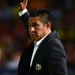 Ignacio Ambriz repite entre los 10 mejores técnicos del mundo