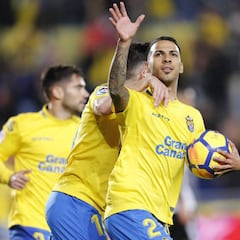 Las Palmas resurge y el Valencia pierde otro tren en la Liga