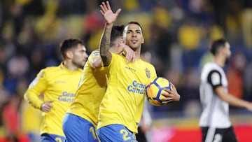 Las Palmas resurge en la primera alegría de Jémez