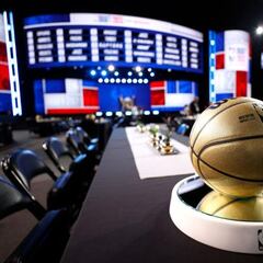 Siete centímetros separan a Wembanyama del hombre récord del Draft de la NBA