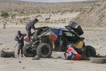 Octava etapa, Salta-Belén.  El coche del piloto francés Sebastien Loeb.