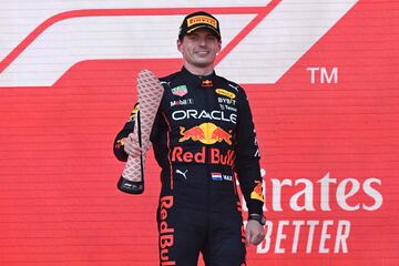 Max Verstappen en el podio del Gran Premio de Azerbaiyán.