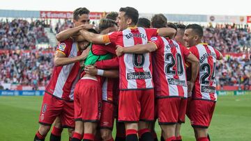 Los jugadores del Girona celebran un gol. 
