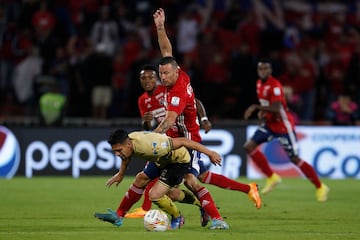 Medellín y Águilas Doradas abrieron la cuarta fecha de los cuadrangulares de Liga BetPlay, partido que estuvo detenido casi una hora por lluvia.