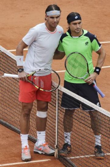 Rafa Nadal y David Ferrer antes de comenzar el partido de la final de Roland Garros