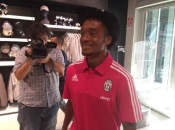 Juan Guillermo Cuadrado jugará con la Juventus hasta el final de la temporada 2015/2016.