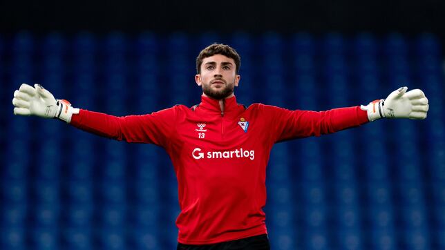 Relevo en la portería azulgrana