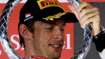 ÚLTIMO GANADOR. El piloto británico, segundo en Singapur, se llevó el GP de Japón de 2011.