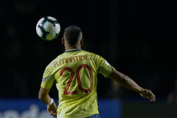 La Selección Colombia clasifica a octavos de final después de un cerrado partido contra Qatar en el estadio de Sao Paulo, Morumbí.