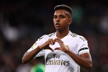 1-0. Rodrygo celebró el primer gol.