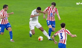 La polémica que tiene al Atleti ardiendo: así fue la falta del 0-1 en el primer minuto