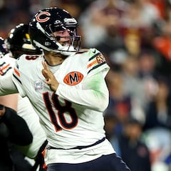 Bears steal it at the buzzer after Monday Night Football doubleheader drama