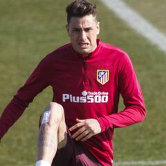 Giménez será baja para el derbi ante el Madrid; Vrsaljko es duda