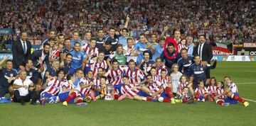 Estaba al frente del banquillo del Atlético, por sanción al Cholo, cuando el equipo se proclamó campeón de la Supercopa de España ante el Real Madrid en 2014.