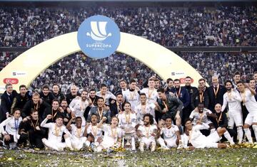 El Real Madrid salió victorioso de la primera Supercopa de España.