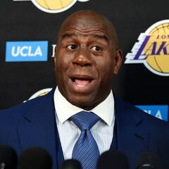 Magic: "Esperé junto a la casa de LeBron una hora en mi coche"