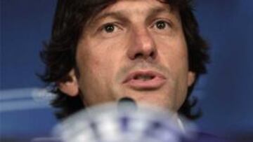 Leonardo: "Ronaldinho necesita más el balón que Kaká"