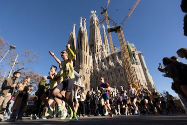 Nunca subestimes a la maratón... o se te hará de noche
